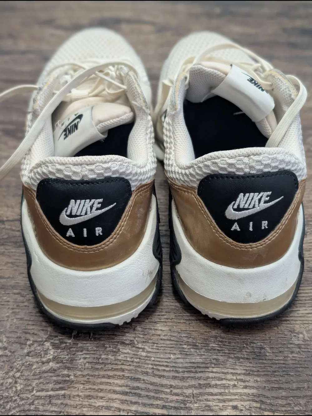 Nike Air Women's Tennis Shoes 8.5